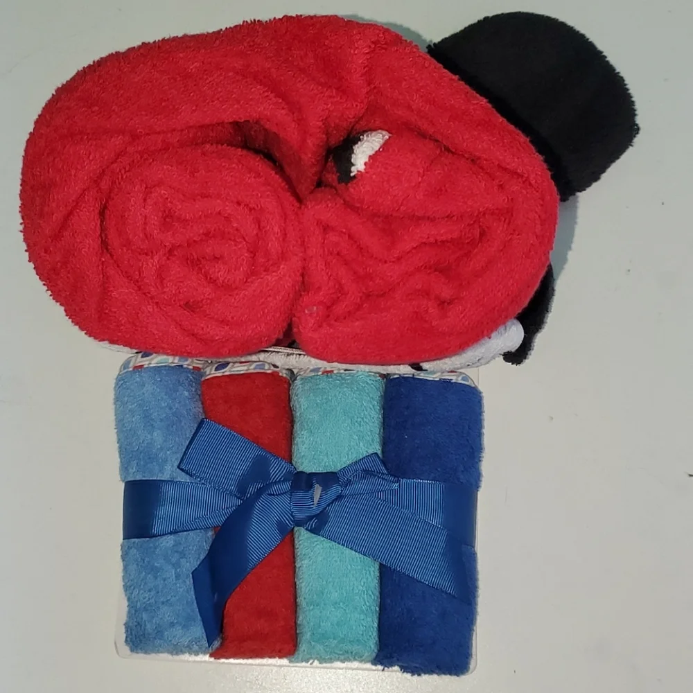 New Disney Mickey Mouse Hooded Towel Set - Red, Black, Blue